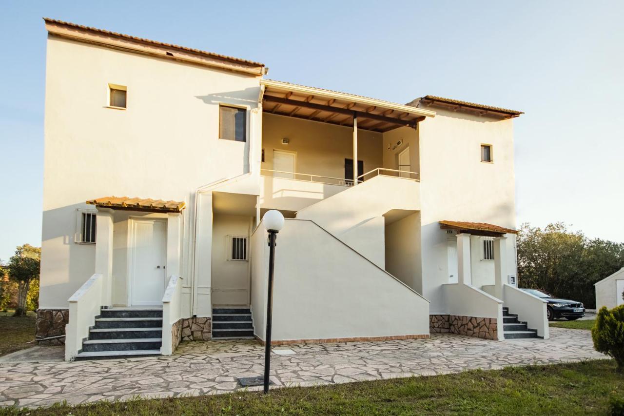 Parakladi Seaside Retreat Melíkia Exteriör bild