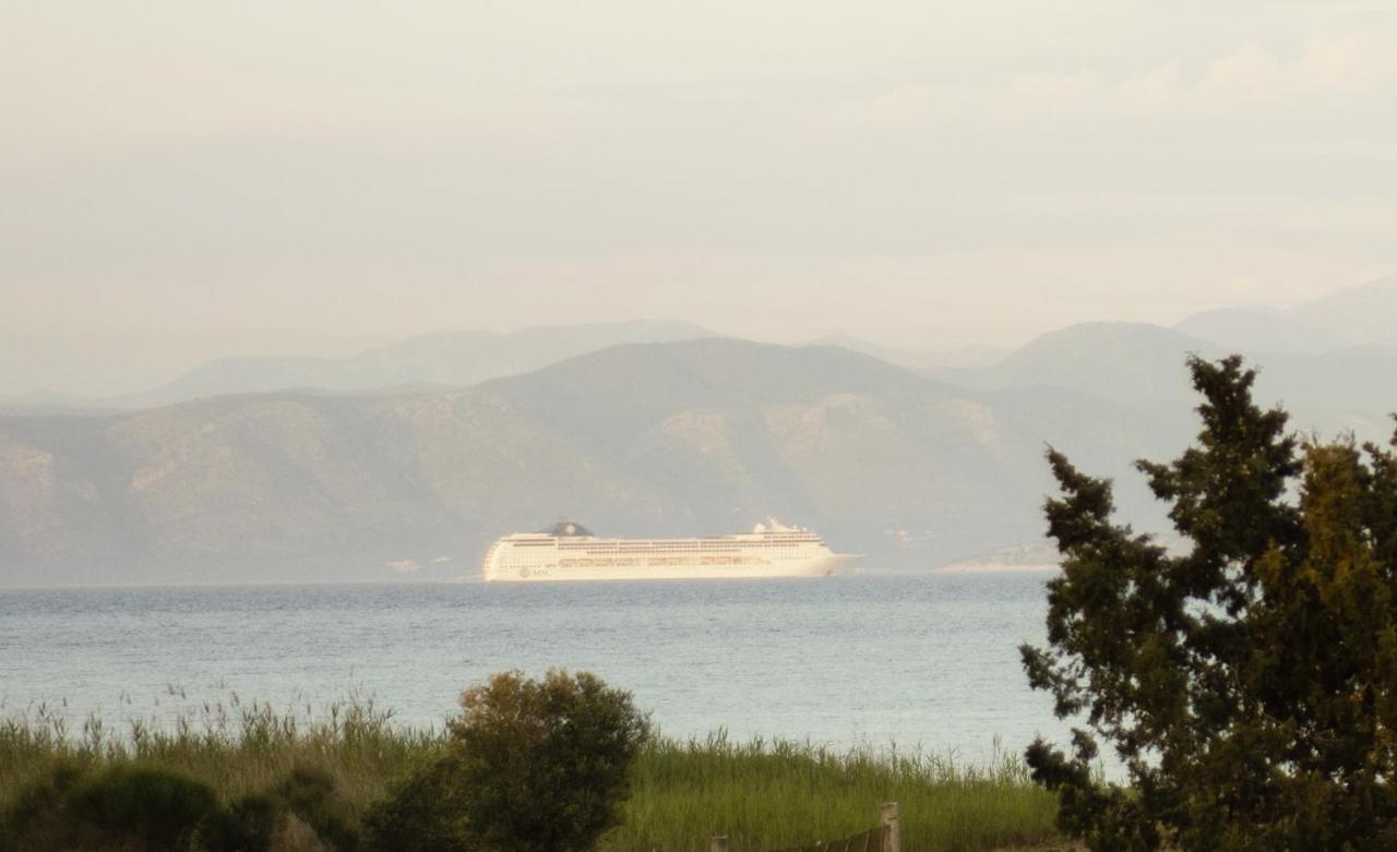 Parakladi Seaside Retreat Melíkia Exteriör bild