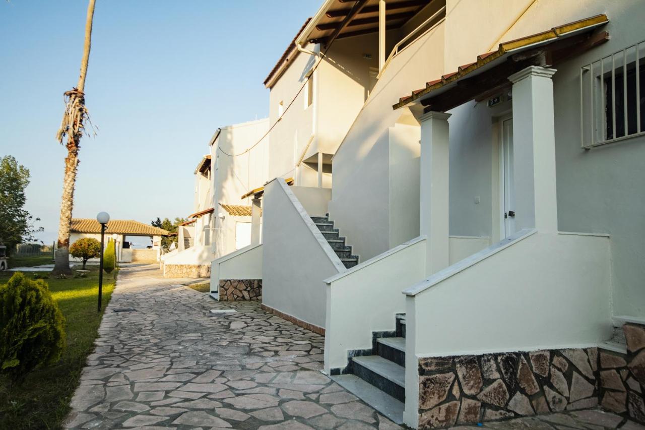 Parakladi Seaside Retreat Melíkia Exteriör bild